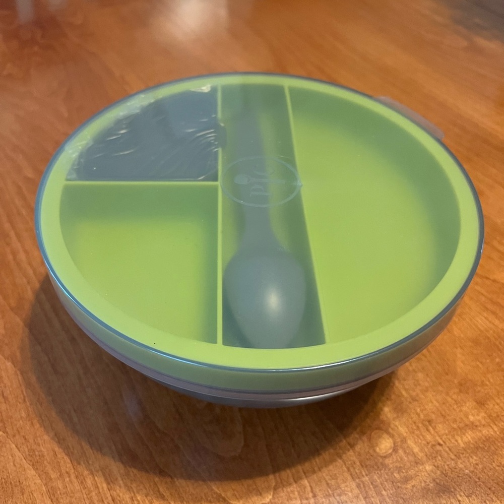 Pampered Chef Salad Bowl